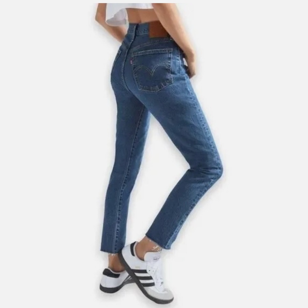 NWOT LEVIS 501s Skinny Jeans Raw Hem